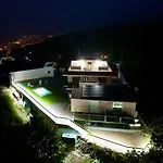 Viva Forest Apartment, Stevier